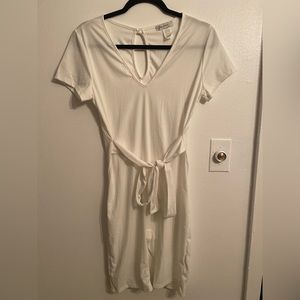 White Jumper